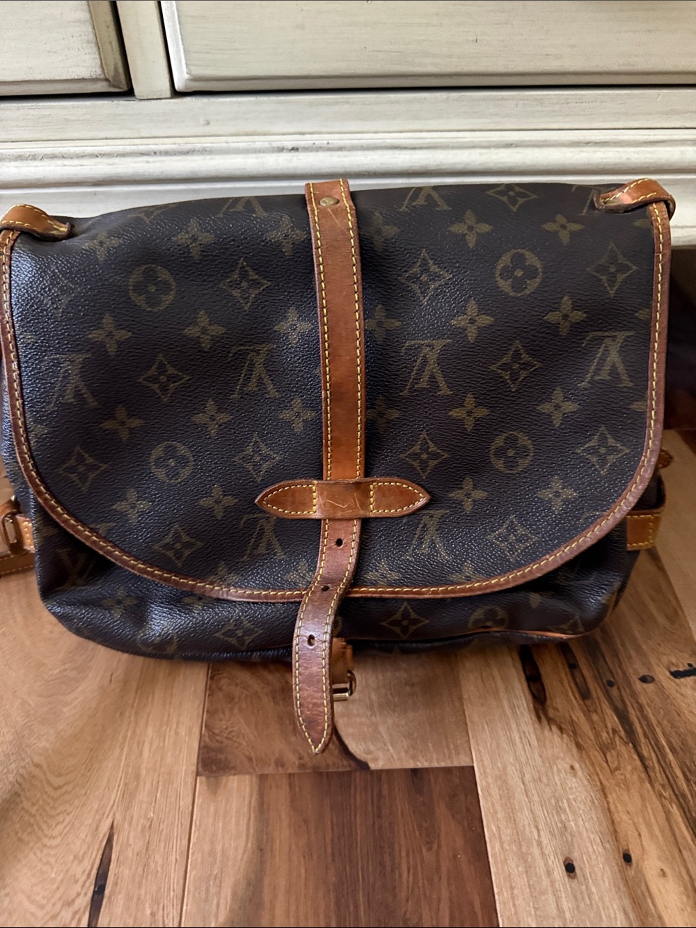 Louis Vuitton Brown Monogram Crossbody Satchel with Tan Strap - Picture 15 of 16